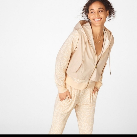 Fabletics track jacket and jogger set xs - Picture 1 of 8